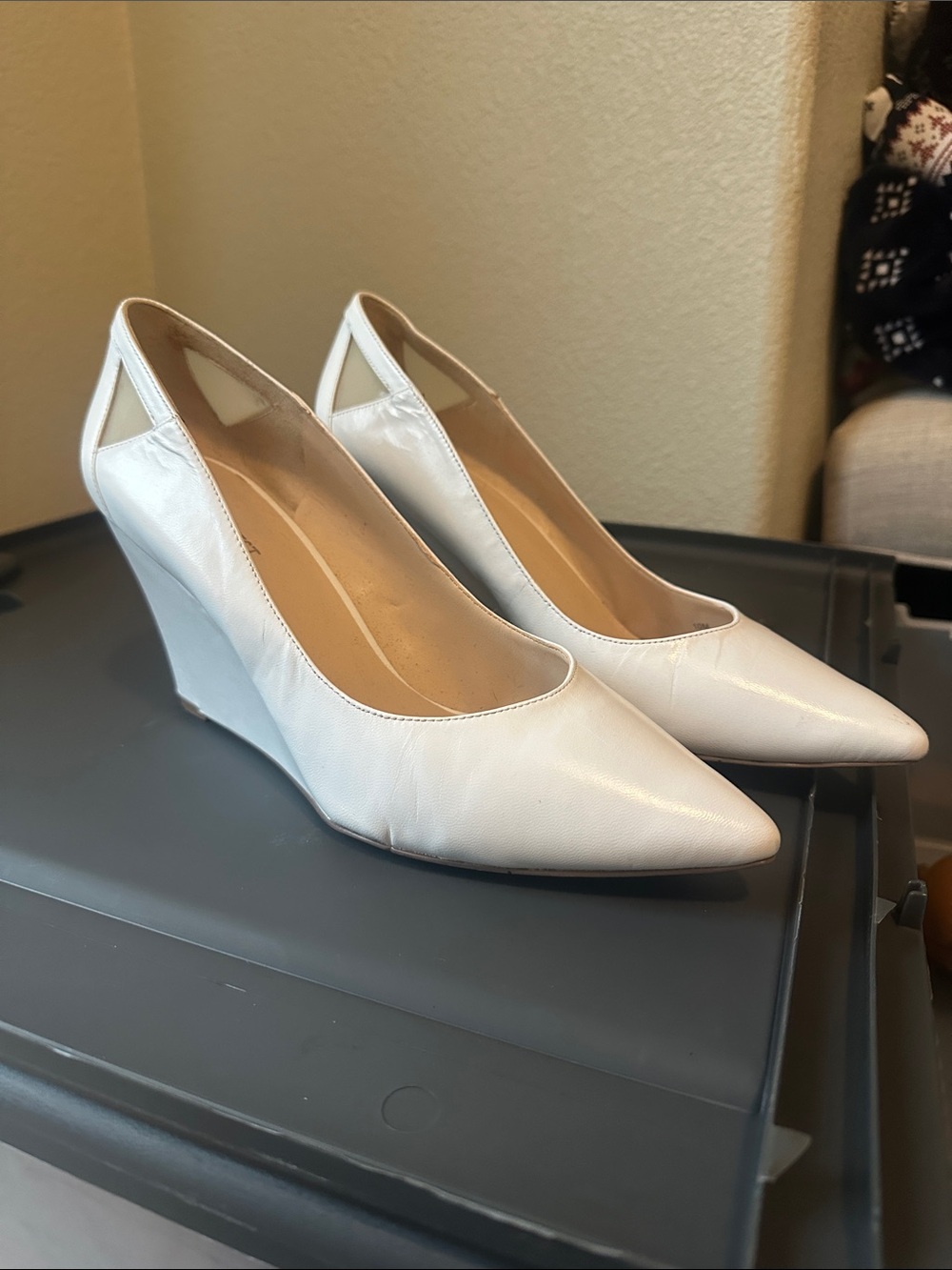Nine West White Pointed Toe Wedge Pumps